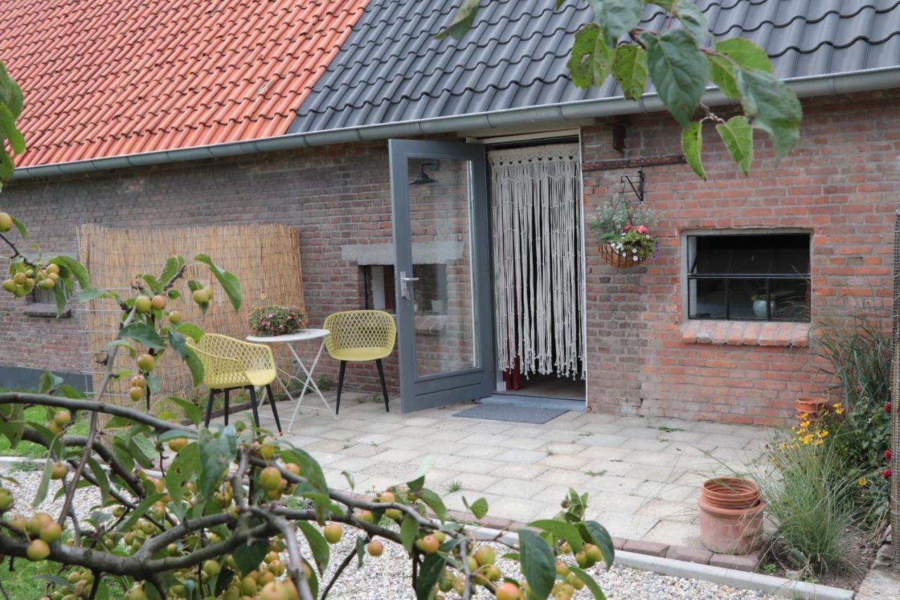 Kade10Buren Buren  Exterior foto